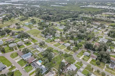 330 83rd Avenue NE St Petersburg FL 33702