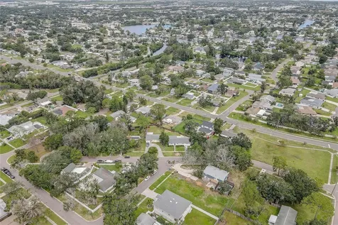 330 83rd Avenue NE St Petersburg FL 33702
