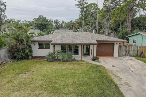 330 83rd Avenue NE St Petersburg FL 33702