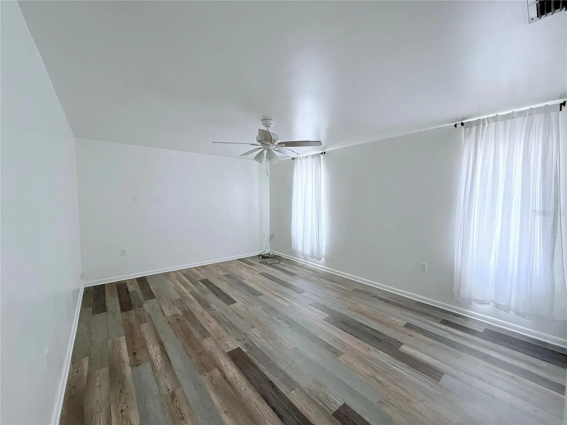 735 Dodecanese Boulevard Tarpon Springs FL 34689