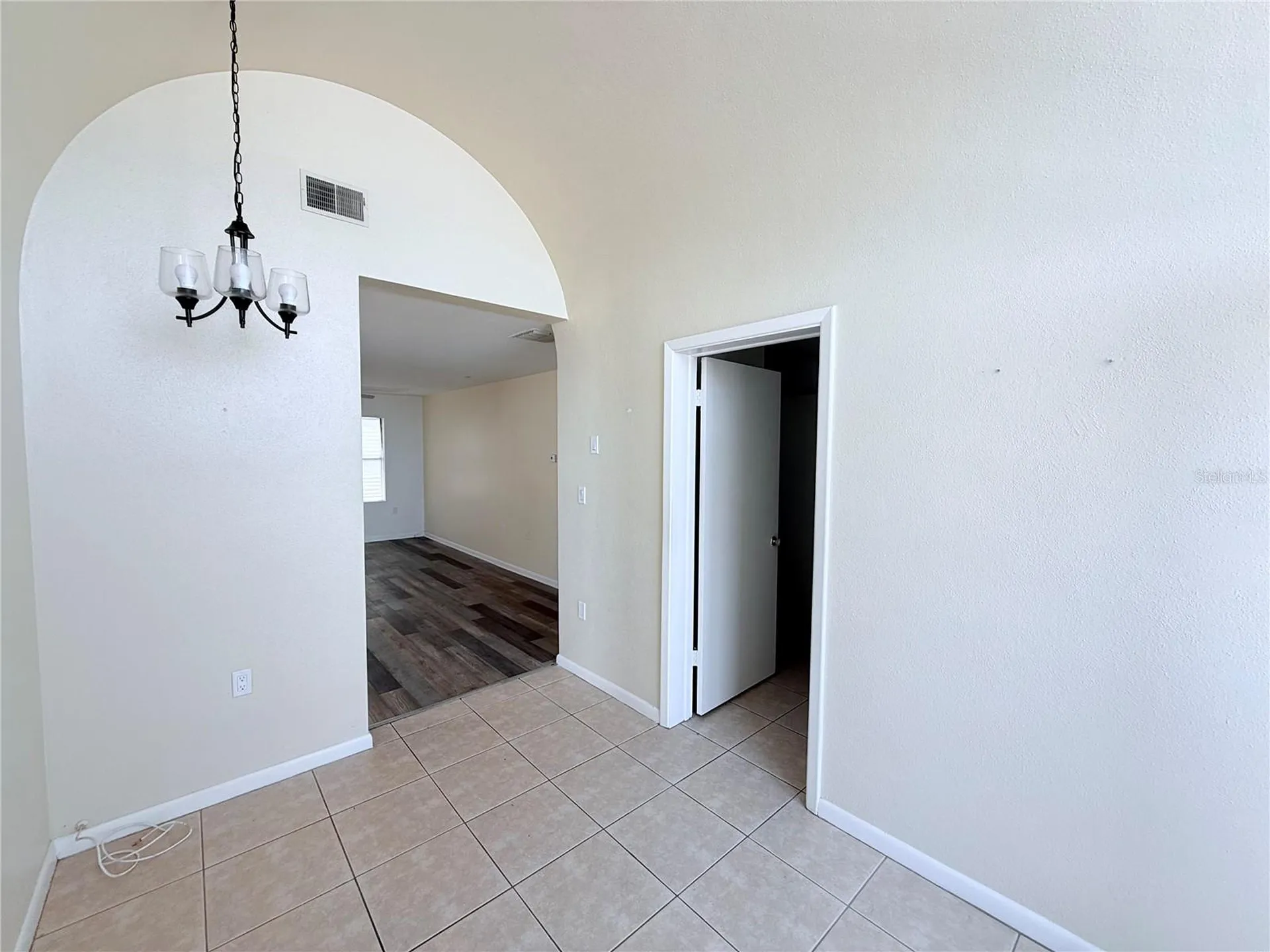 735 Dodecanese Boulevard Tarpon Springs FL 34689