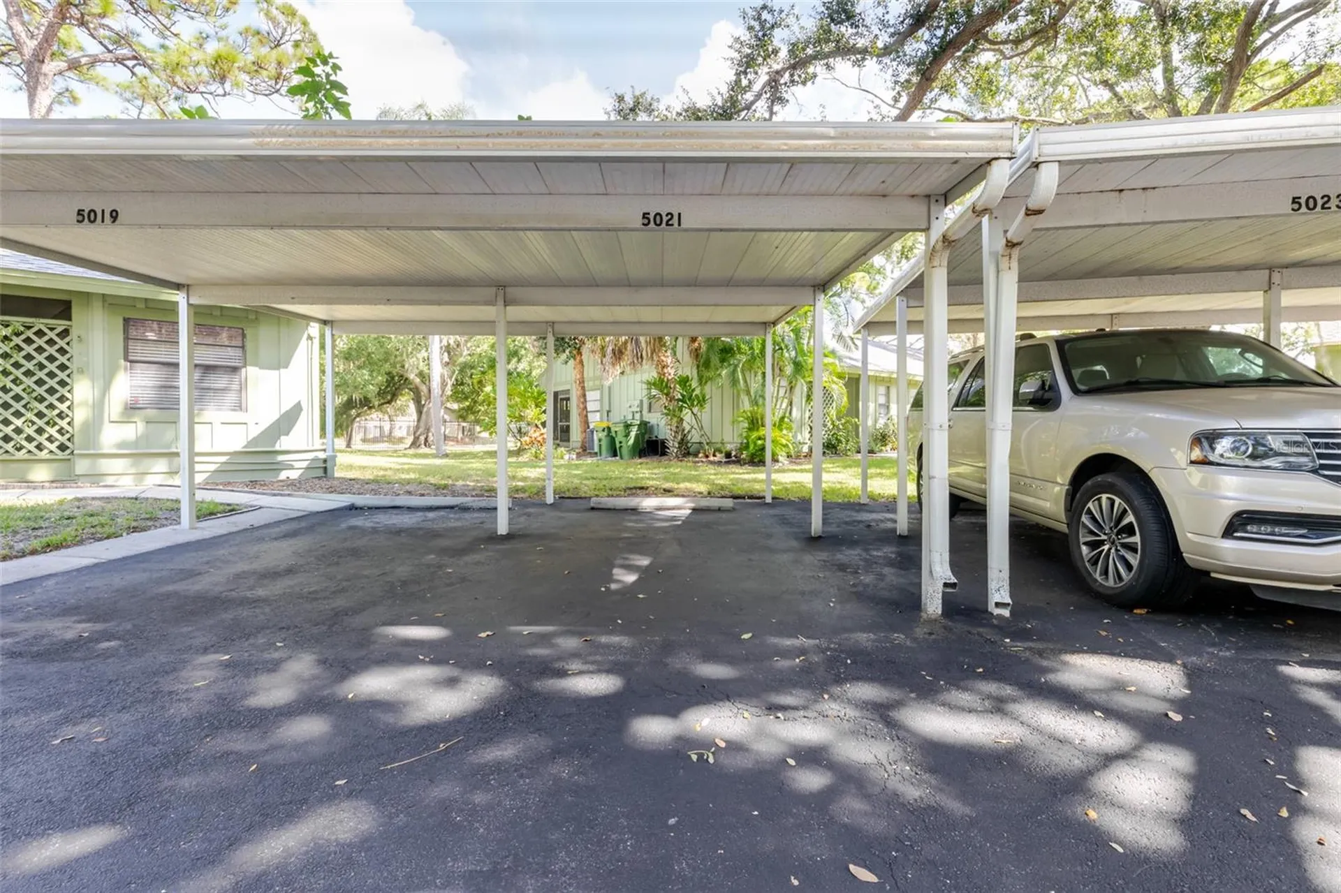 5021 Barrington Circle Sarasota FL 34234