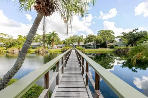 5021 Barrington Circle Sarasota FL 34234