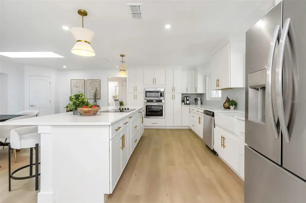 220 Driftwood Drive S Palm Harbor FL 34683