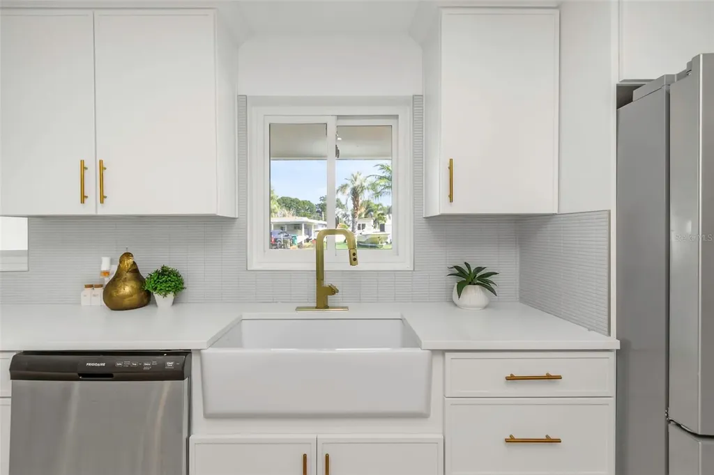 220 Driftwood Drive S Palm Harbor FL 34683