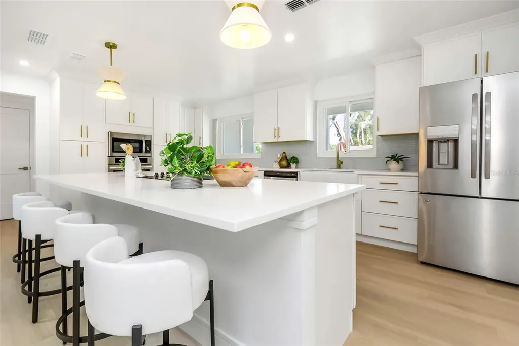 220 Driftwood Drive S Palm Harbor FL 34683