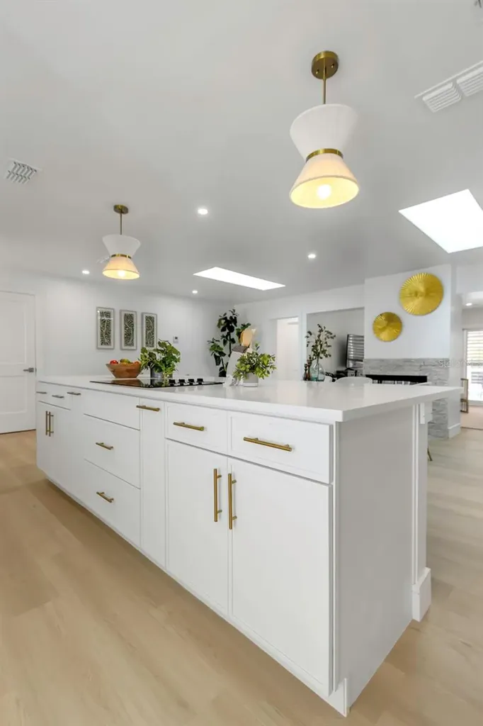 220 Driftwood Drive S Palm Harbor FL 34683