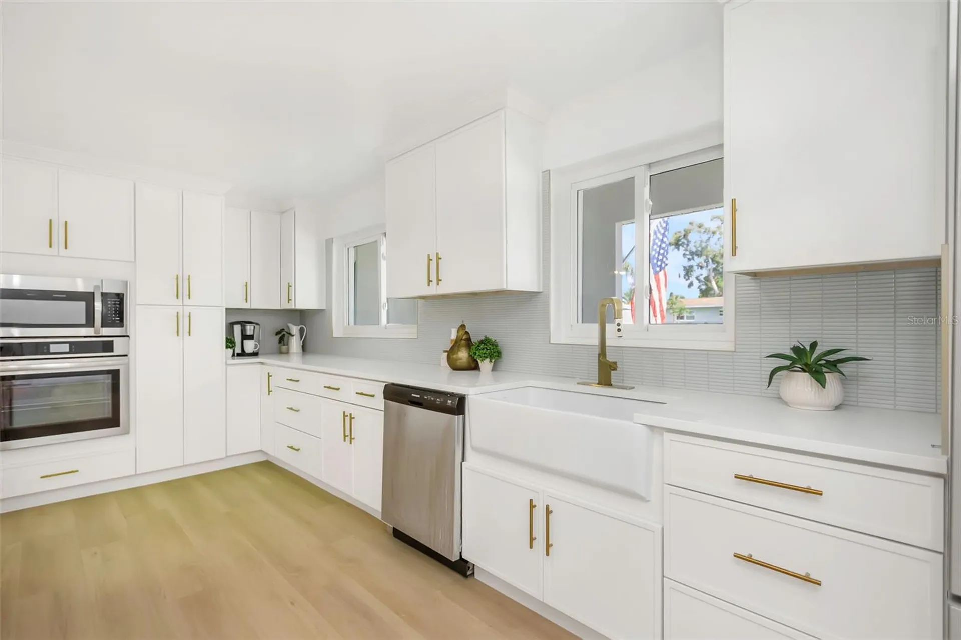 220 Driftwood Drive S Palm Harbor FL 34683