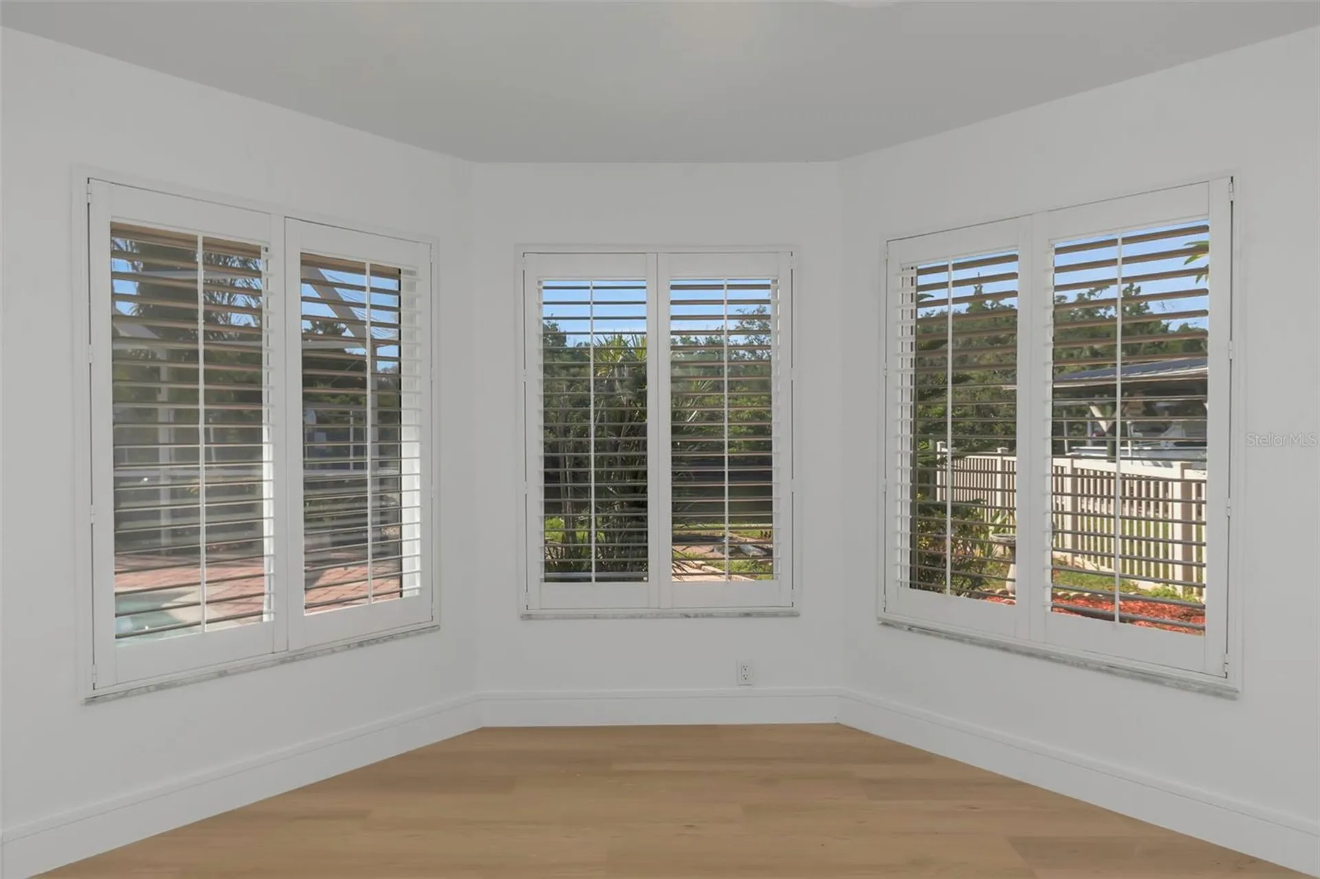 220 Driftwood Drive S Palm Harbor FL 34683