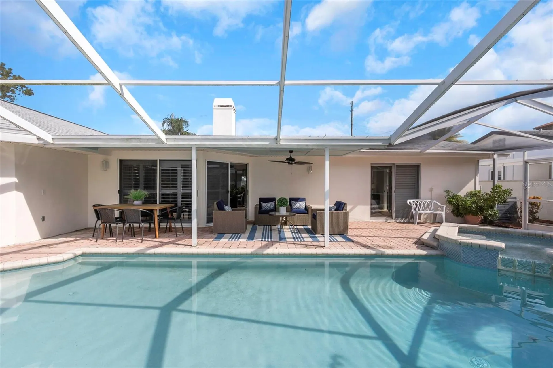 220 Driftwood Drive S Palm Harbor FL 34683