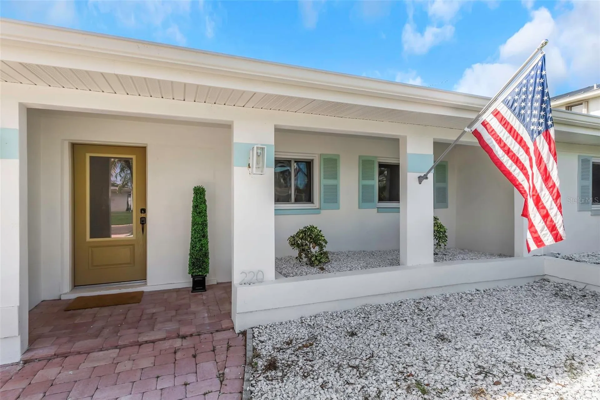 220 Driftwood Drive S Palm Harbor FL 34683
