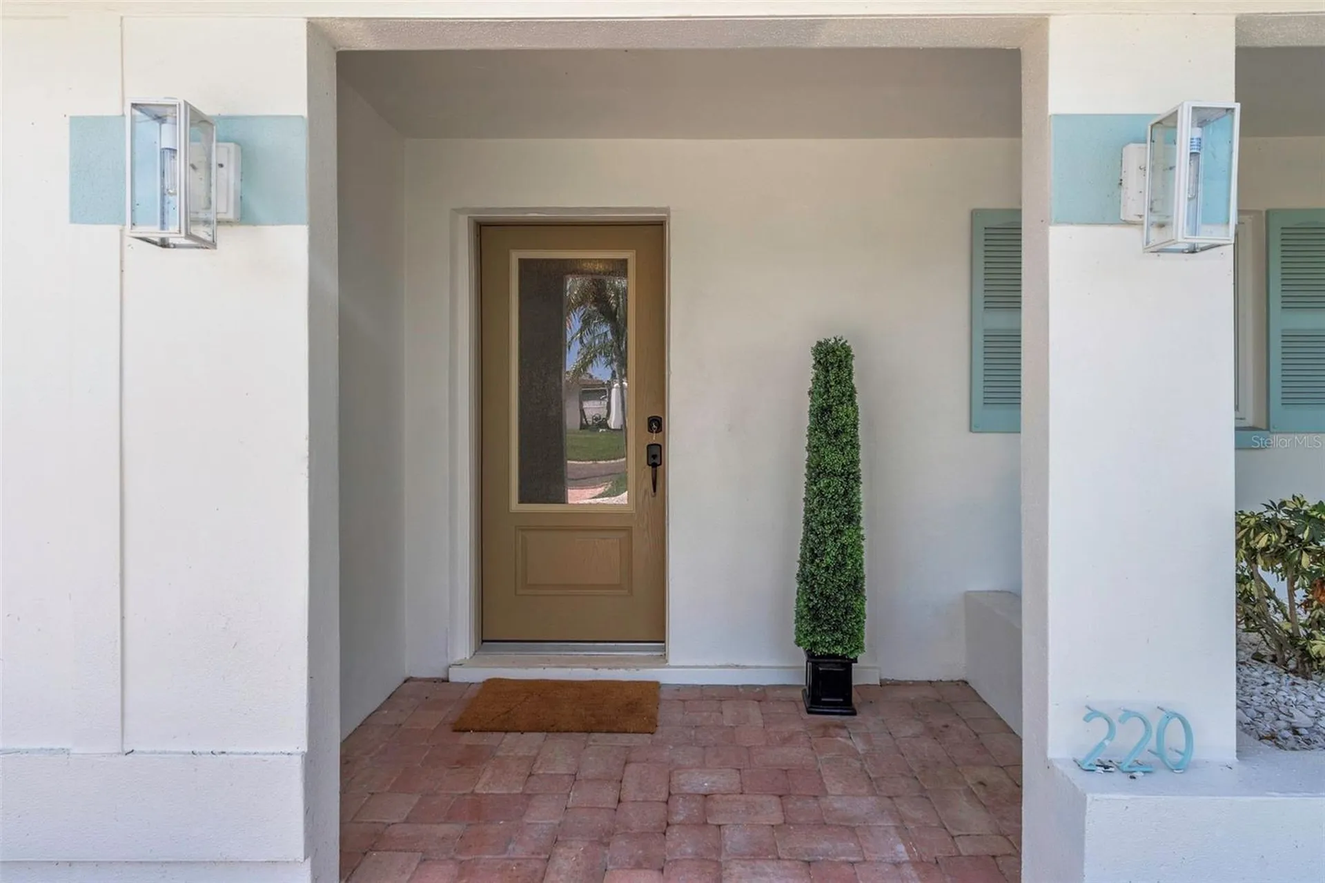 220 Driftwood Drive S Palm Harbor FL 34683