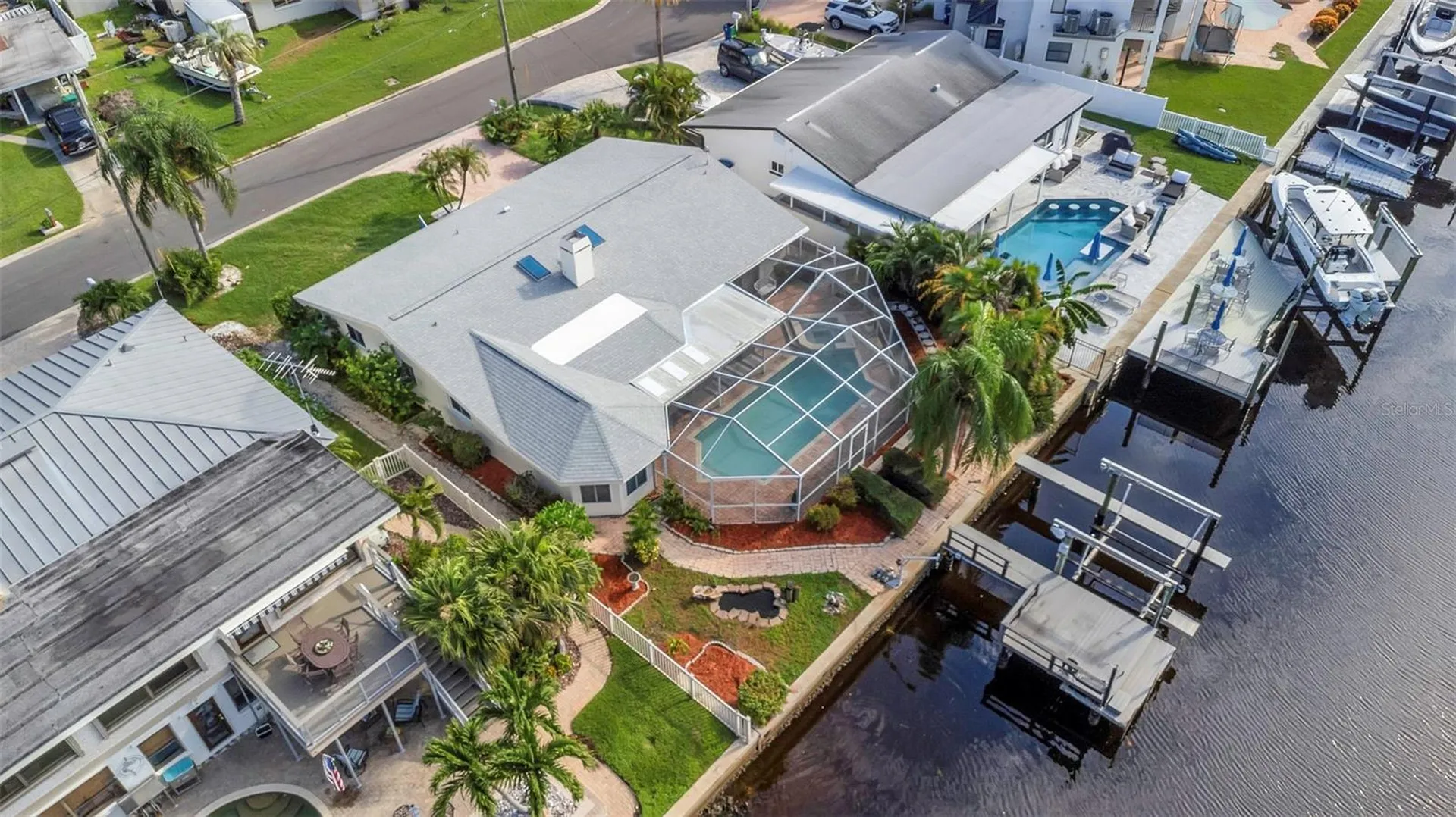 220 Driftwood Drive S Palm Harbor FL 34683