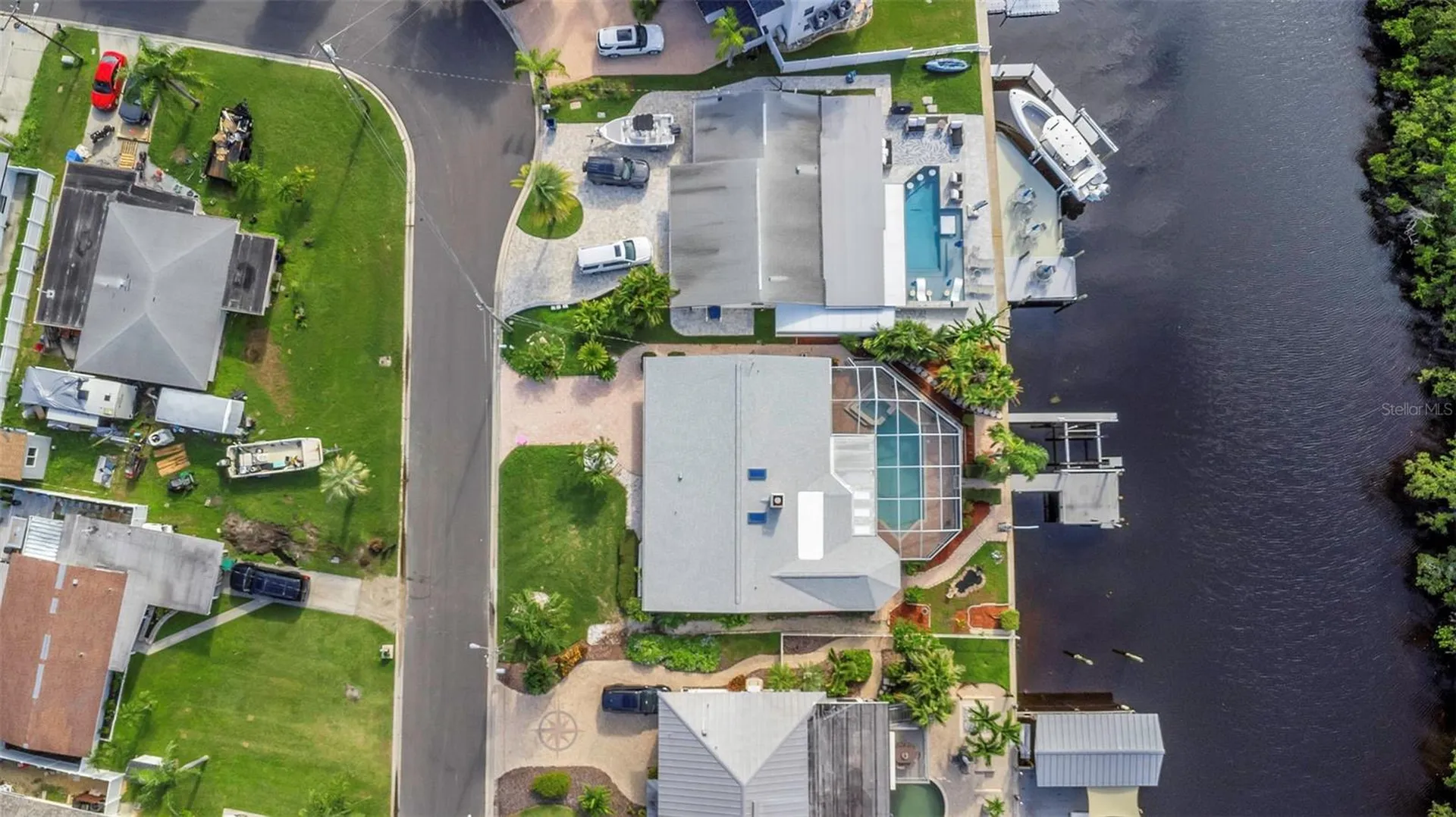 220 Driftwood Drive S Palm Harbor FL 34683