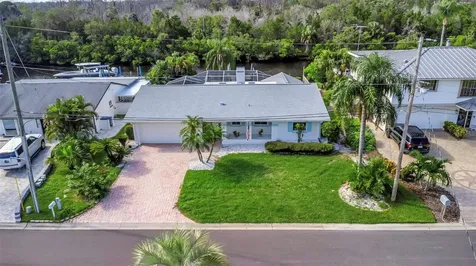 220 Driftwood Drive S Palm Harbor FL 34683