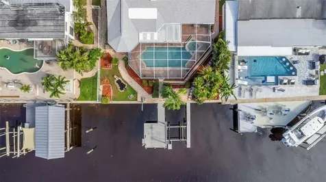 220 Driftwood Drive S Palm Harbor FL 34683