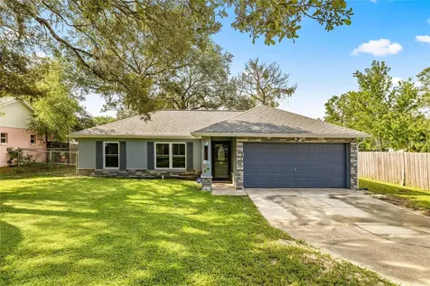 4524 Lemon Street Lady Lake FL 32159