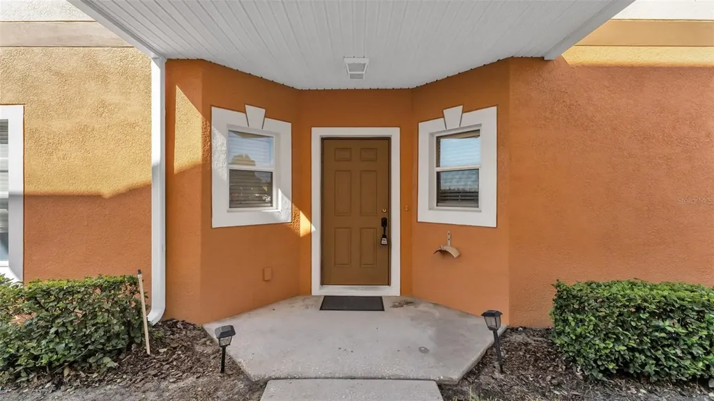 4219 Winding Vine Drive Lakeland FL 33812