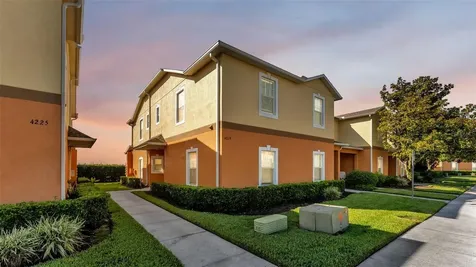 4219 Winding Vine Drive Lakeland FL 33812