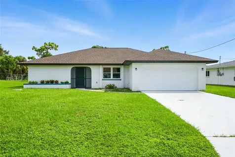 22381 Nyack Avenue Port Charlotte FL 33952