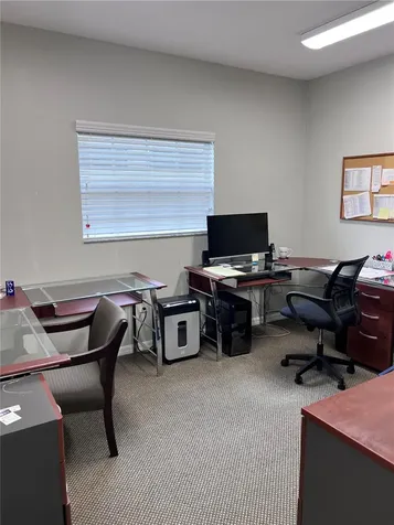 9724 N Armenia Avenue Tampa FL 33612