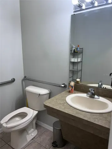 9724 N Armenia Avenue Tampa FL 33612