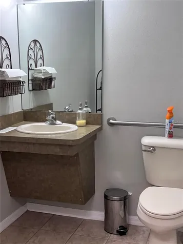 9724 N Armenia Avenue Tampa FL 33612