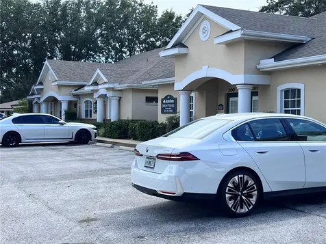 9724 N Armenia Avenue Tampa FL 33612