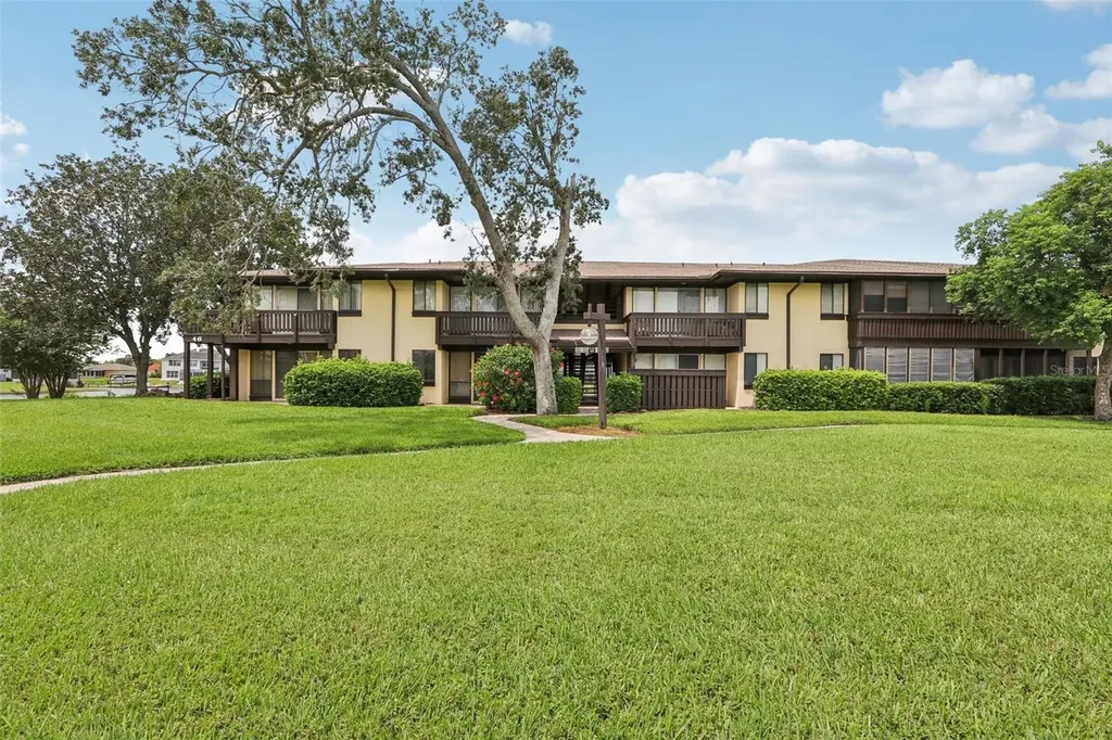 46 Club House Drive Palm Coast FL 32137