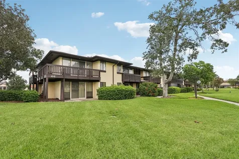 46 Club House Drive Palm Coast FL 32137