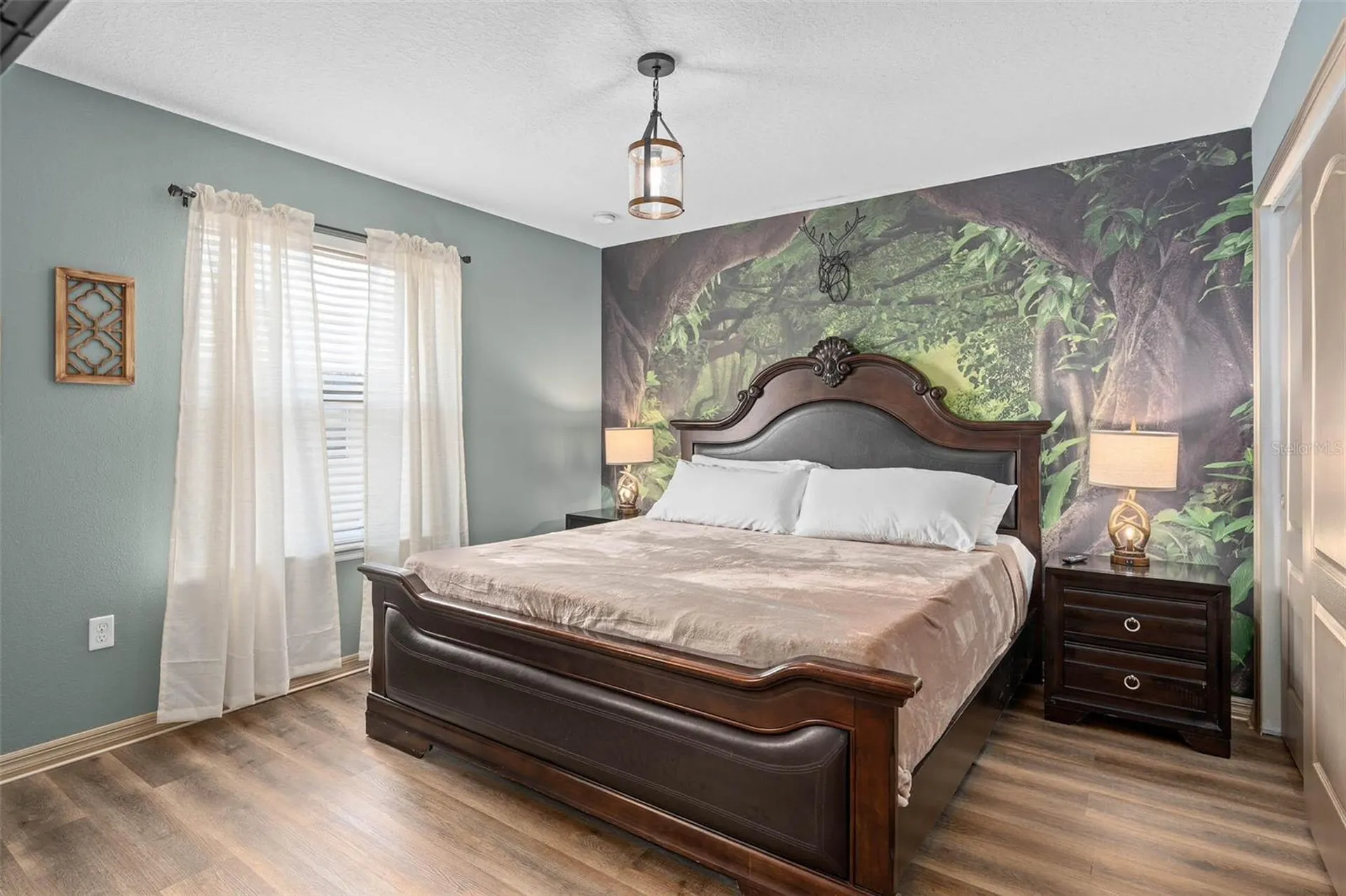 1940 Nice Court Kissimmee FL 34747