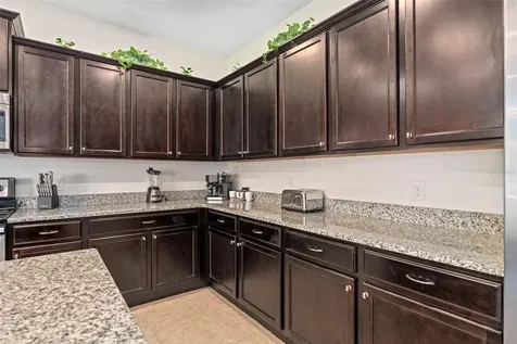 1940 Nice Court Kissimmee FL 34747
