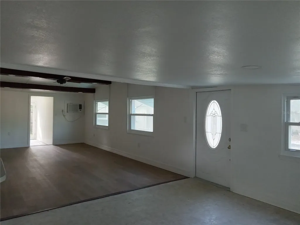 1040 65th Street S South Pasadena FL 33707