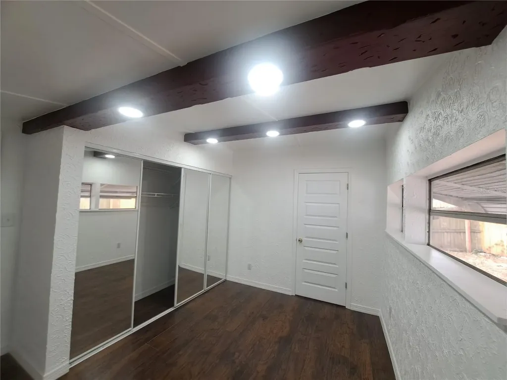 1040 65th Street S South Pasadena FL 33707