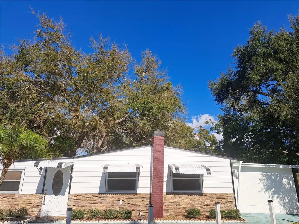 1040 65th Street S South Pasadena FL 33707