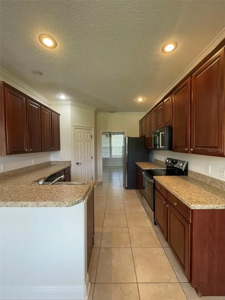 7055 Big Bend Drive St Cloud FL 34771