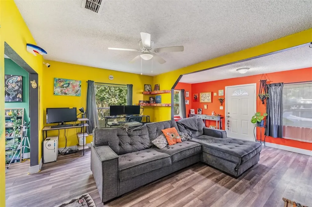 4502 E 12th Avenue Tampa FL 33605