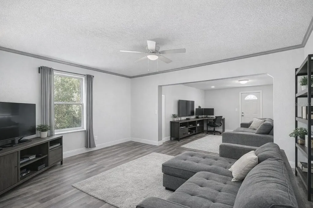 4502 E 12th Avenue Tampa FL 33605