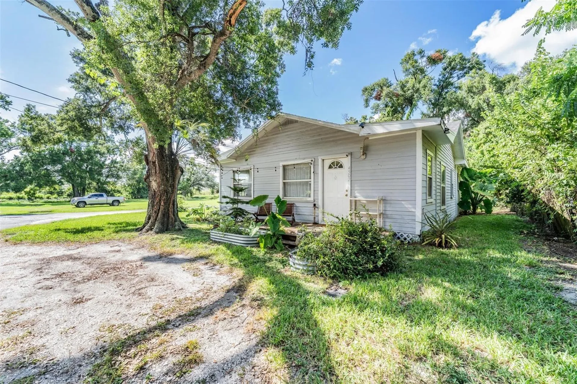 4502 E 12th Avenue Tampa FL 33605