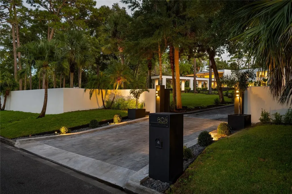 808 Sweetwater Club Boulevard Longwood FL 32779