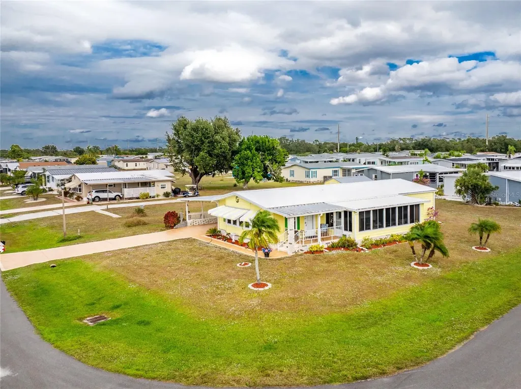 6290 Greenfinch Road Englewood FL 34224