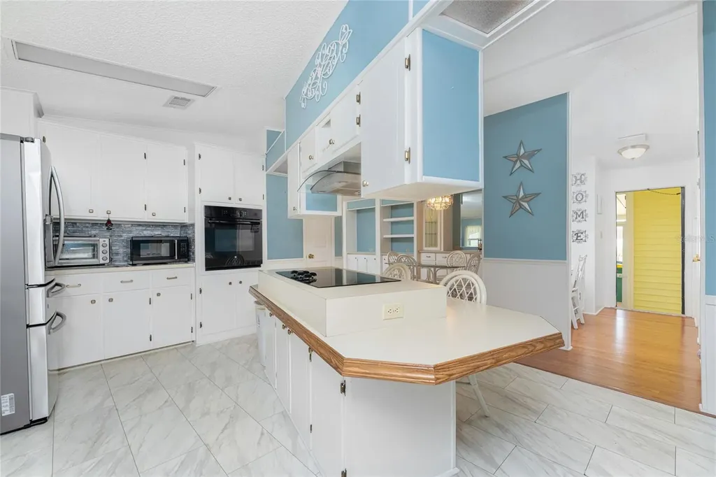 6290 Greenfinch Road Englewood FL 34224