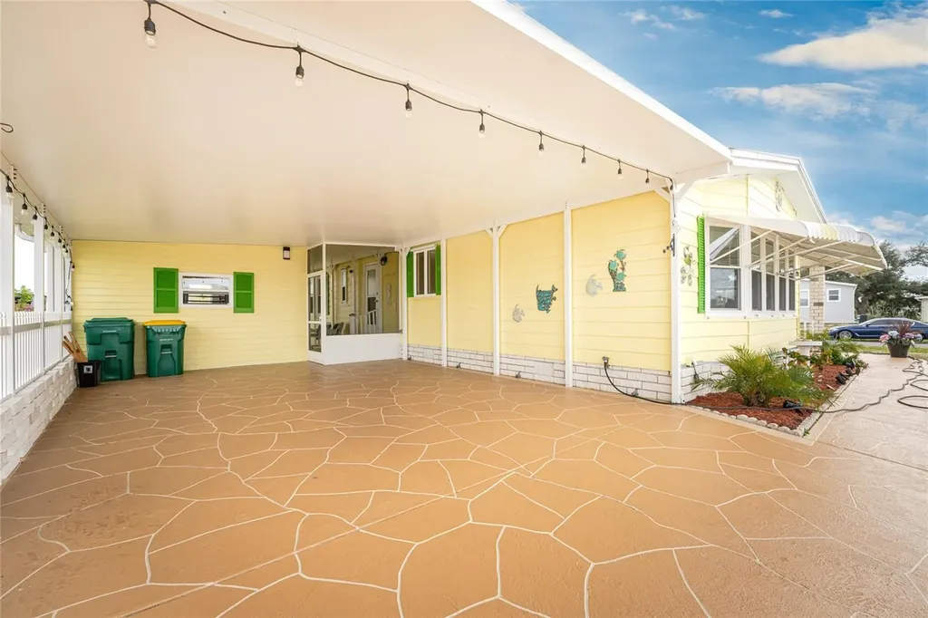 6290 Greenfinch Road Englewood FL 34224