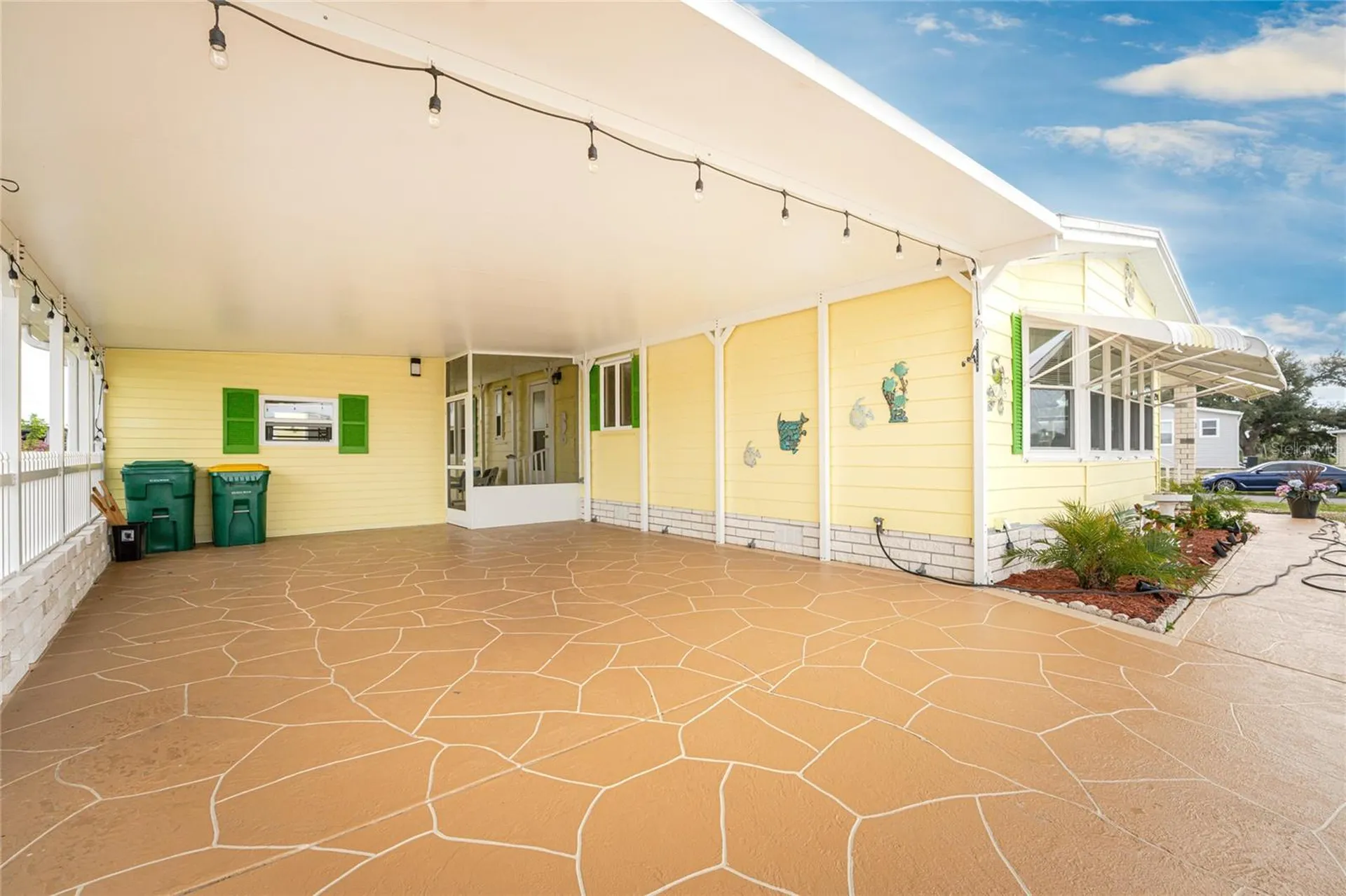 6290 Greenfinch Road Englewood FL 34224