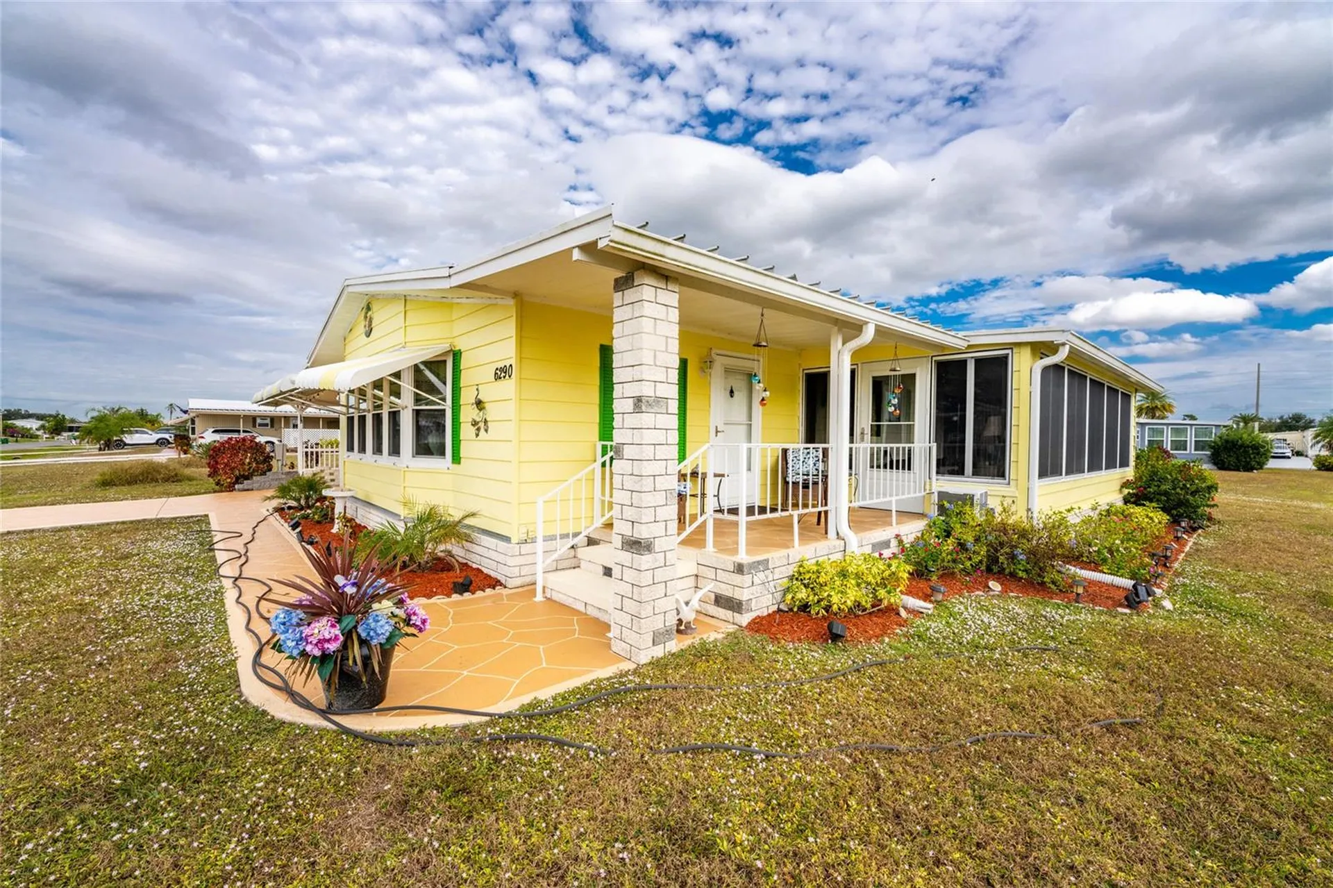 6290 Greenfinch Road Englewood FL 34224