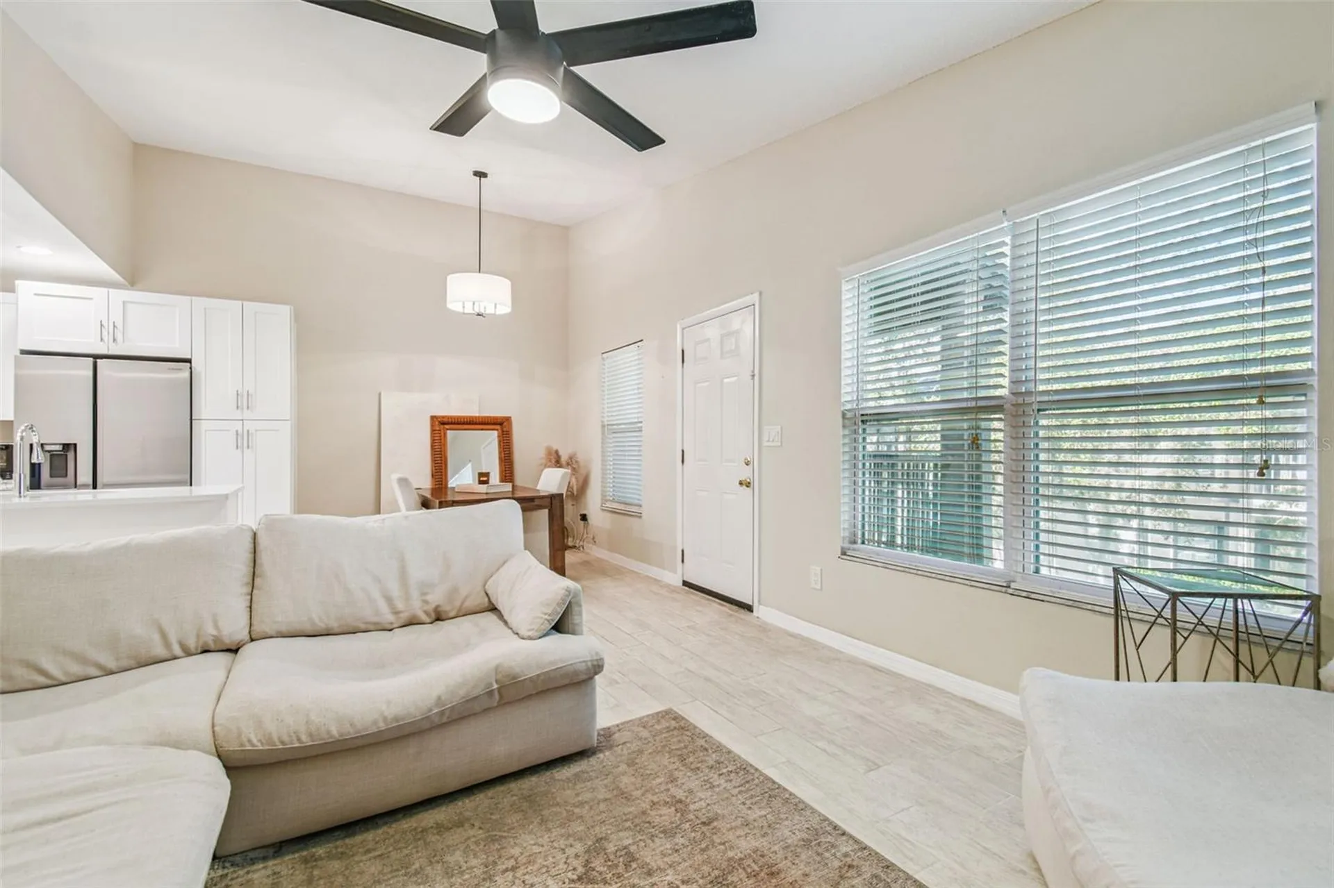 4033 Dream Oak Place Tampa FL 33613