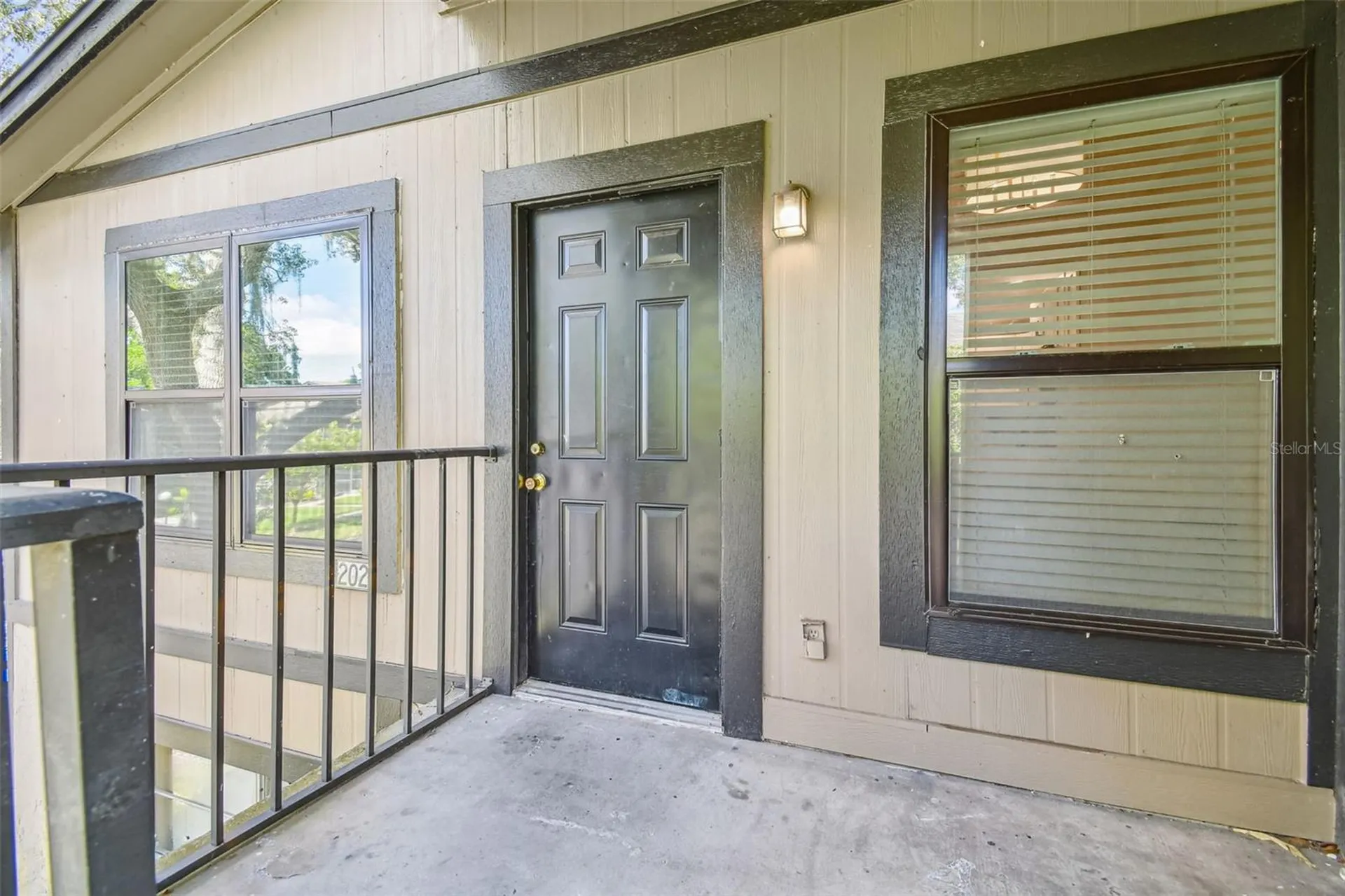 4033 Dream Oak Place Tampa FL 33613