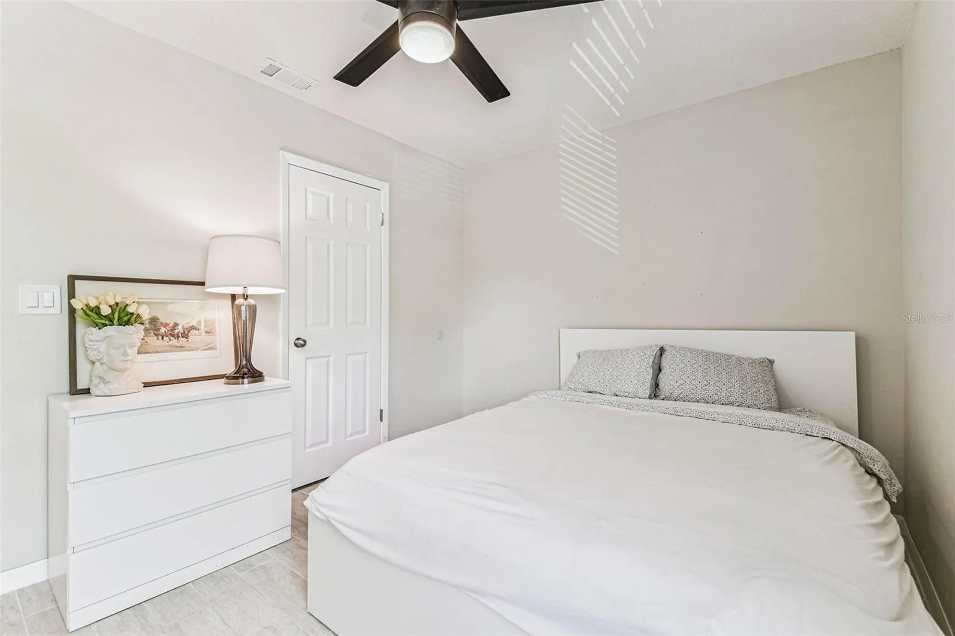 4033 Dream Oak Place Tampa FL 33613