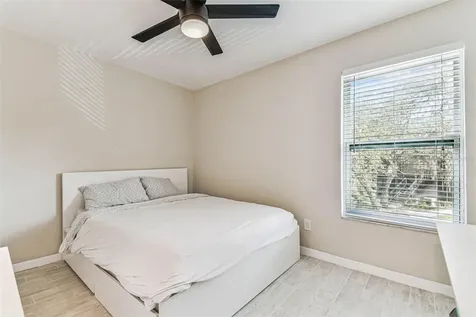 4033 Dream Oak Place Tampa FL 33613