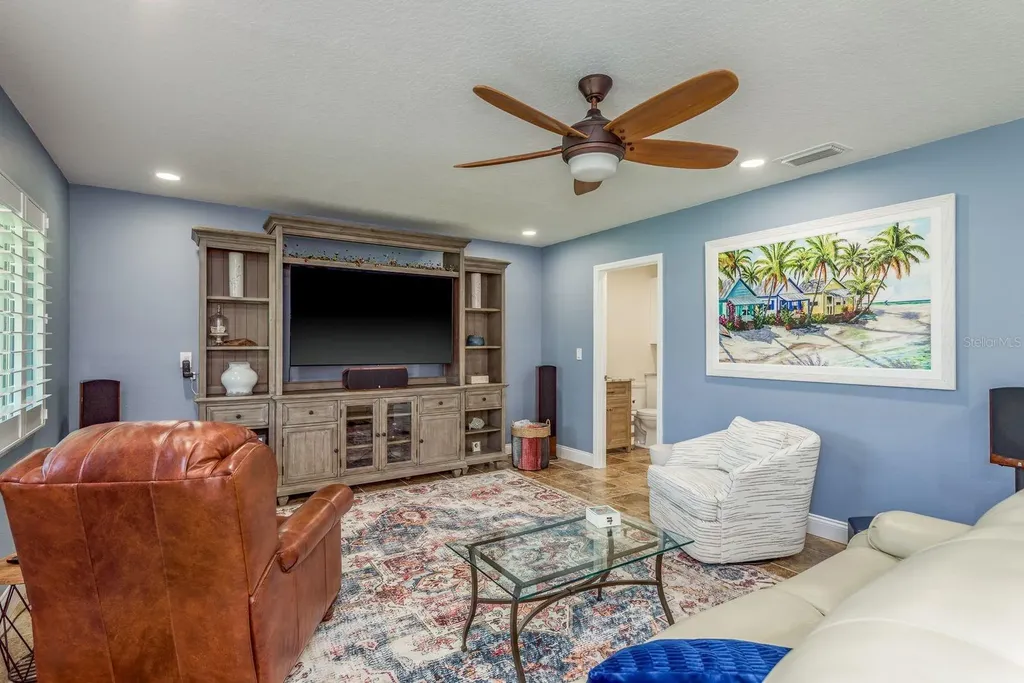 538 Walden Court Dunedin FL 34698